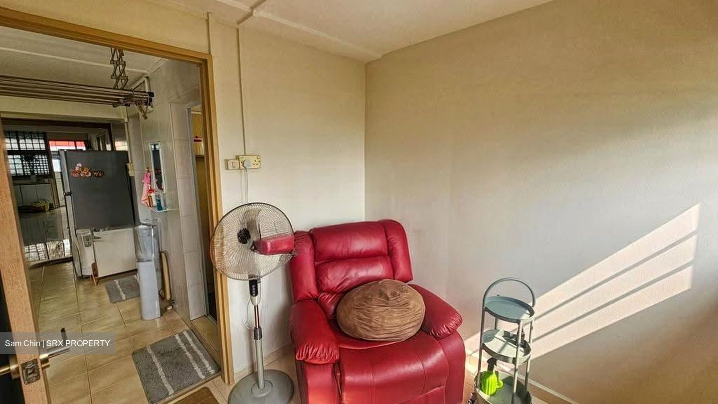 Blk 11 Holland Vista (Queenstown), HDB 3 Rooms #626003021